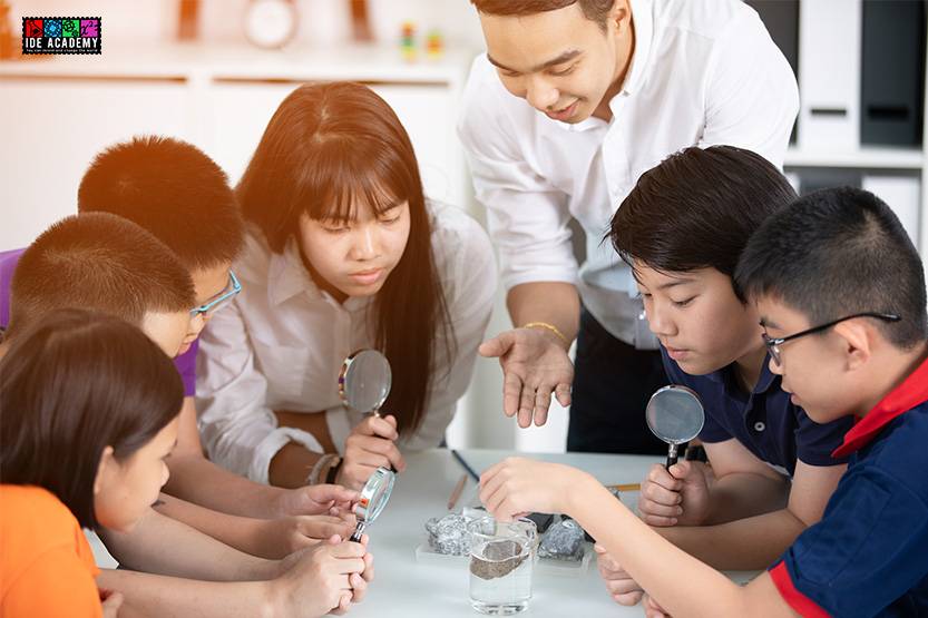 Read more about the article STEM Education: Preparing Your Students for An Ever-Changing Future